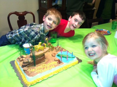 maddie w cake